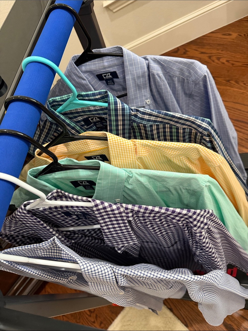 Cutter & Buck Men's Button-Down Shirts - lot of 6